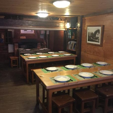 Auberge La Boerne Шамони Екстериор снимка